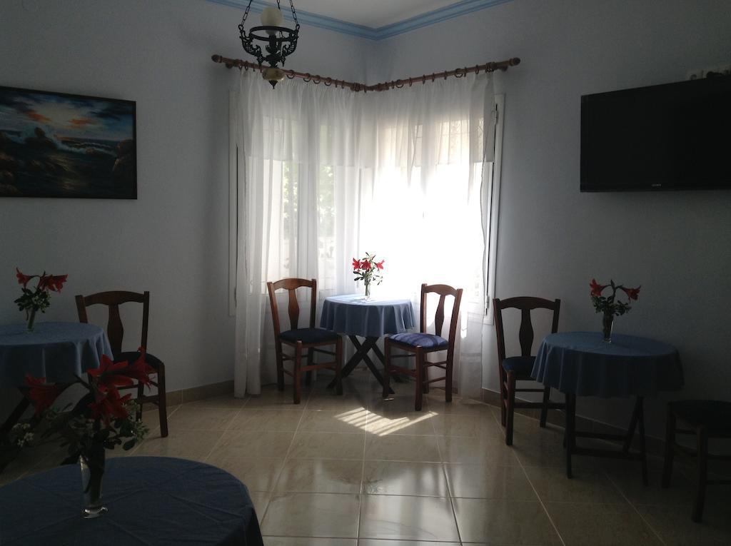 Hotel Asteria Agios Kirykos  Ngoại thất bức ảnh