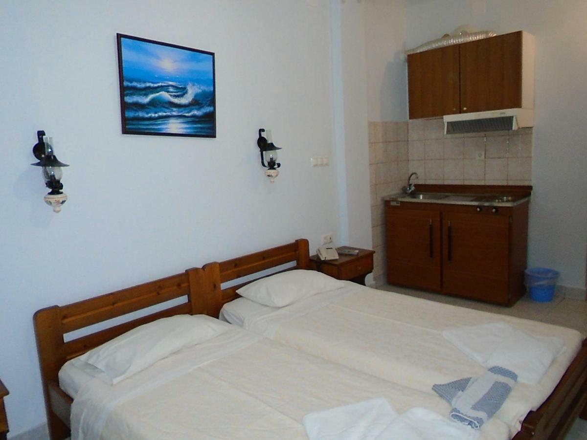 Hotel Asteria Agios Kirykos  Ngoại thất bức ảnh